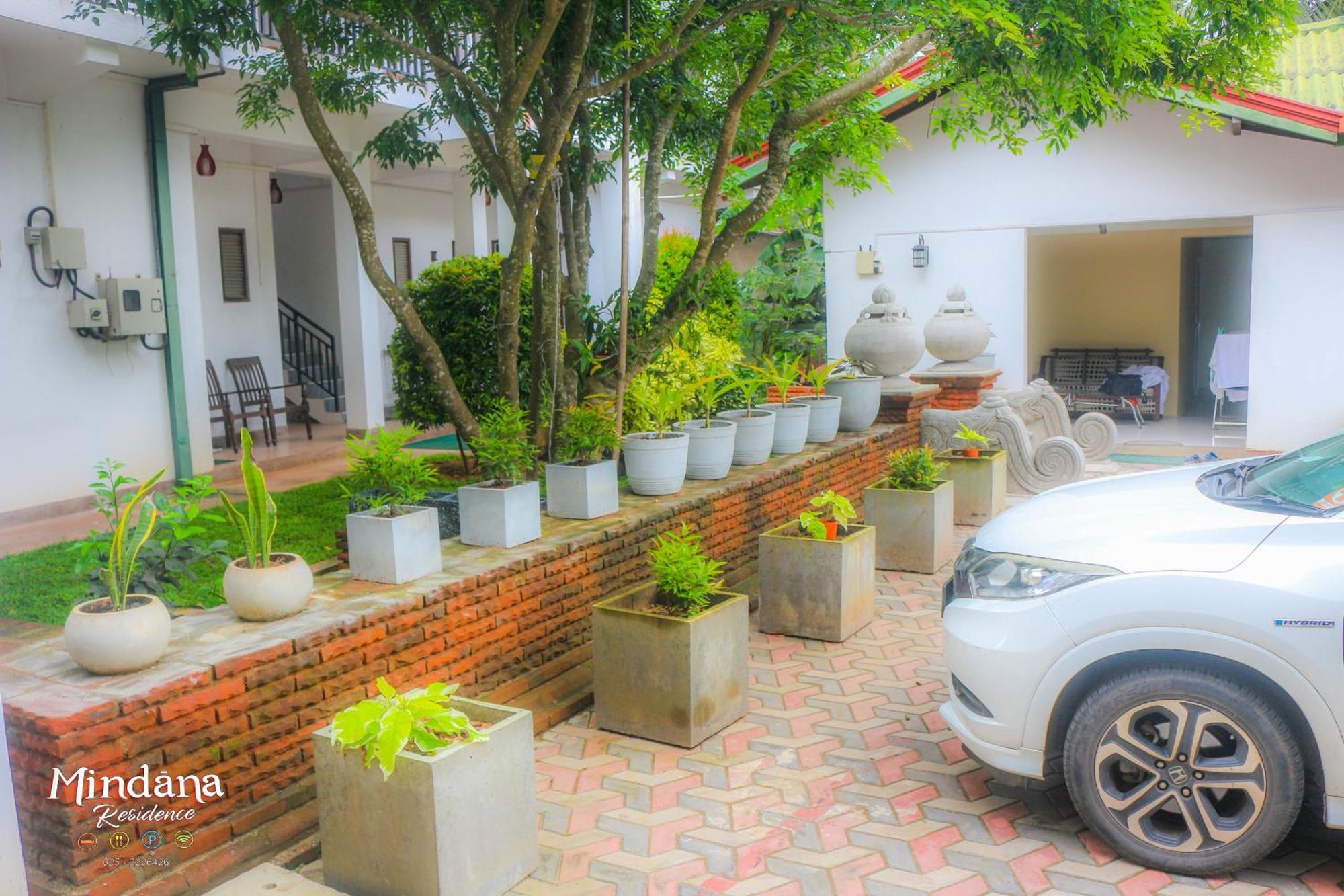 Mindana Residence Anuradhapura Kültér fotó