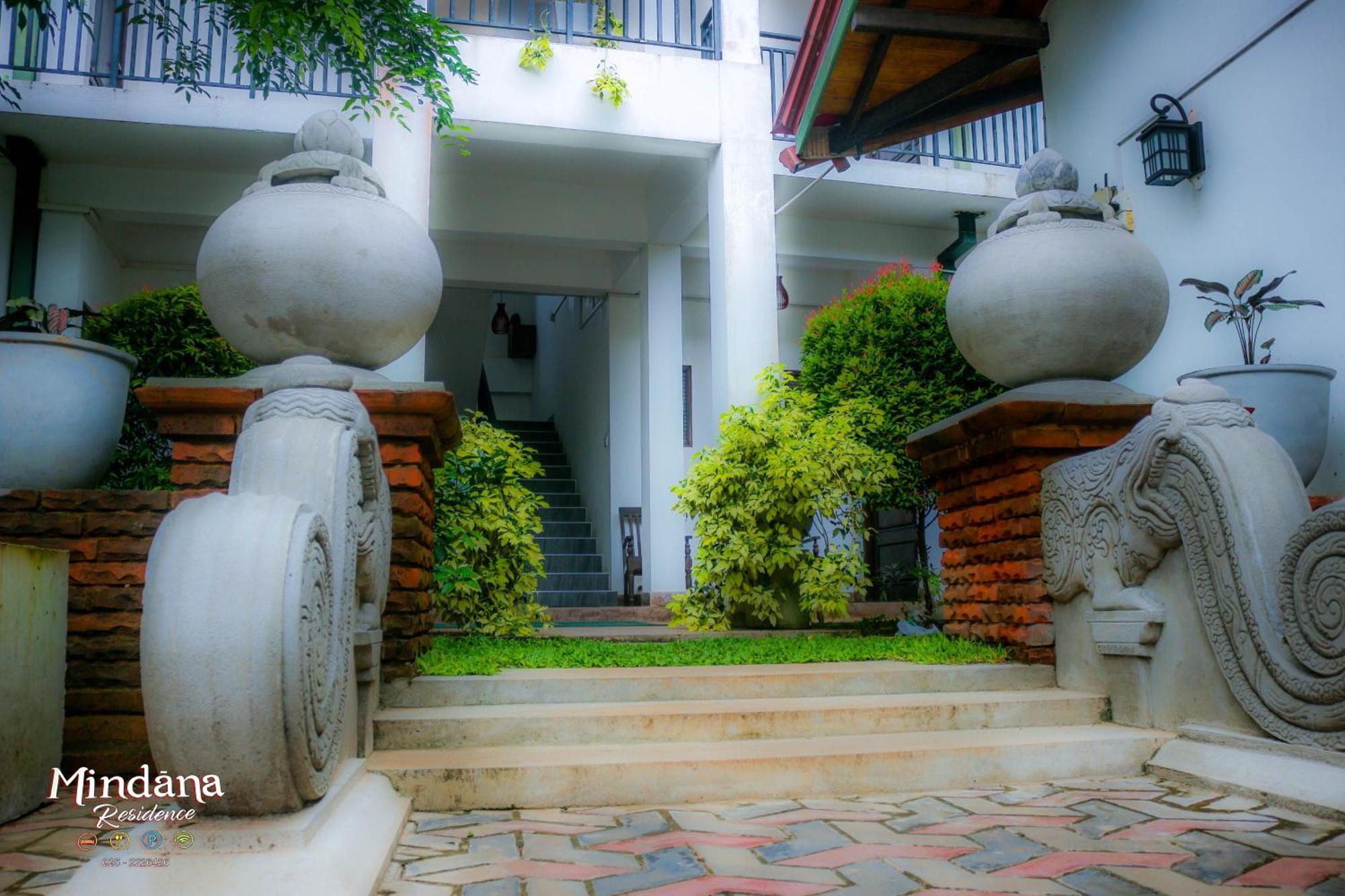 Mindana Residence Anuradhapura Kültér fotó