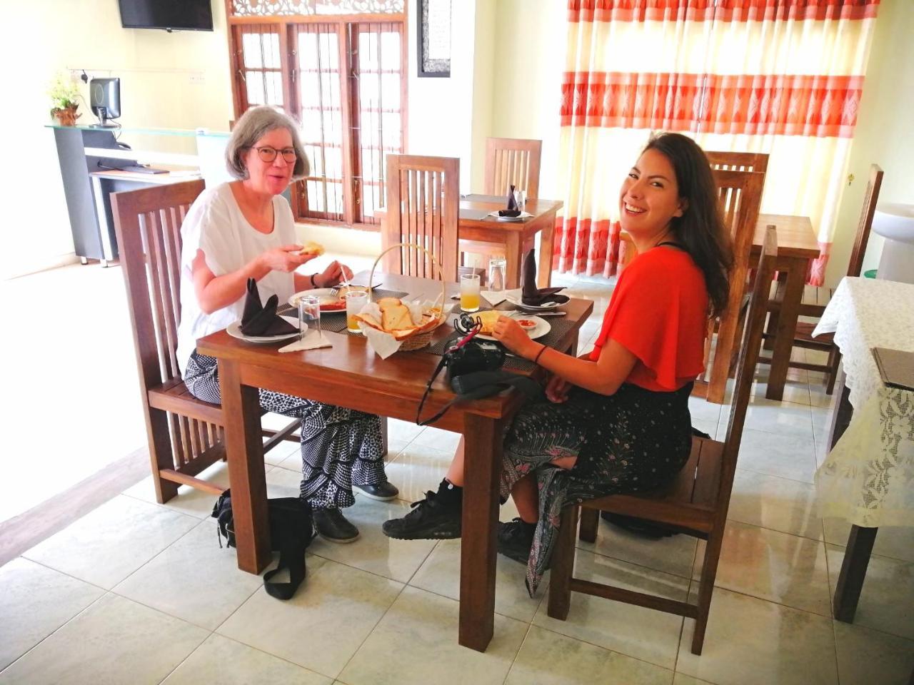 Mindana Residence Anuradhapura Kültér fotó